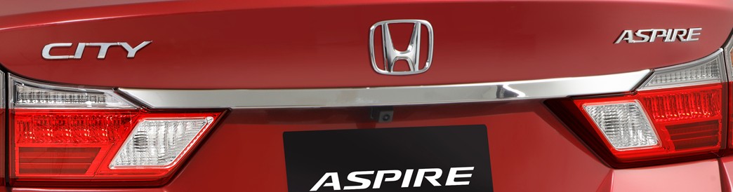 Rear License Plate Chrome Garnish